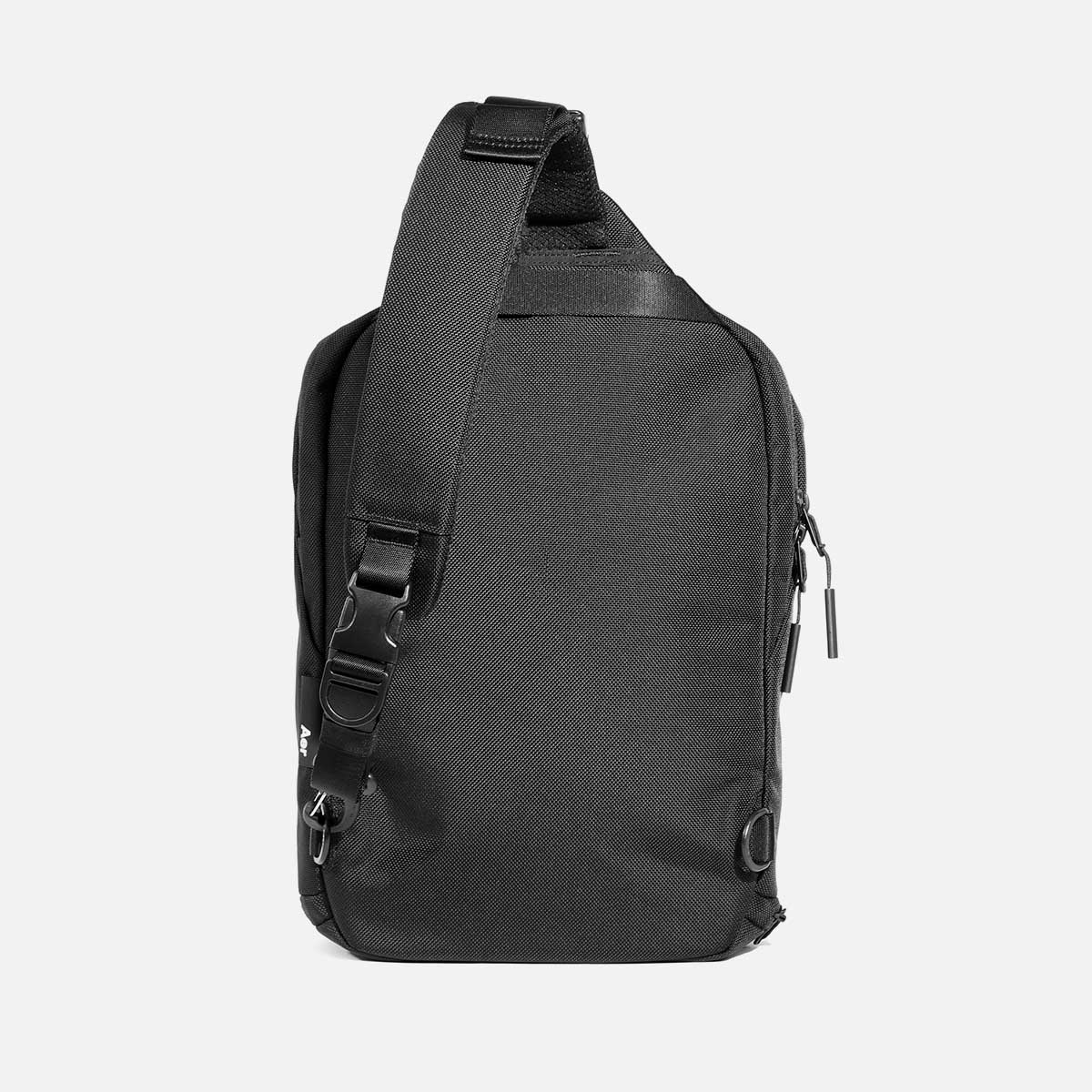 Sling Bag 3 Black | Aer ｜ エアー公式通販サイト