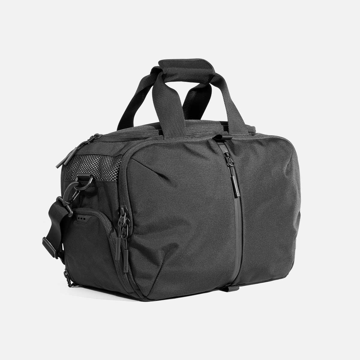 Gym Duffle 3 Black | Aer ｜ エアー公式通販サイト
